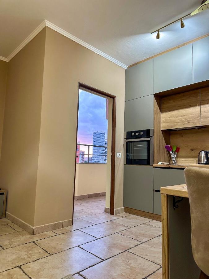 Amos City Center Apartment Tiran Dış mekan fotoğraf
